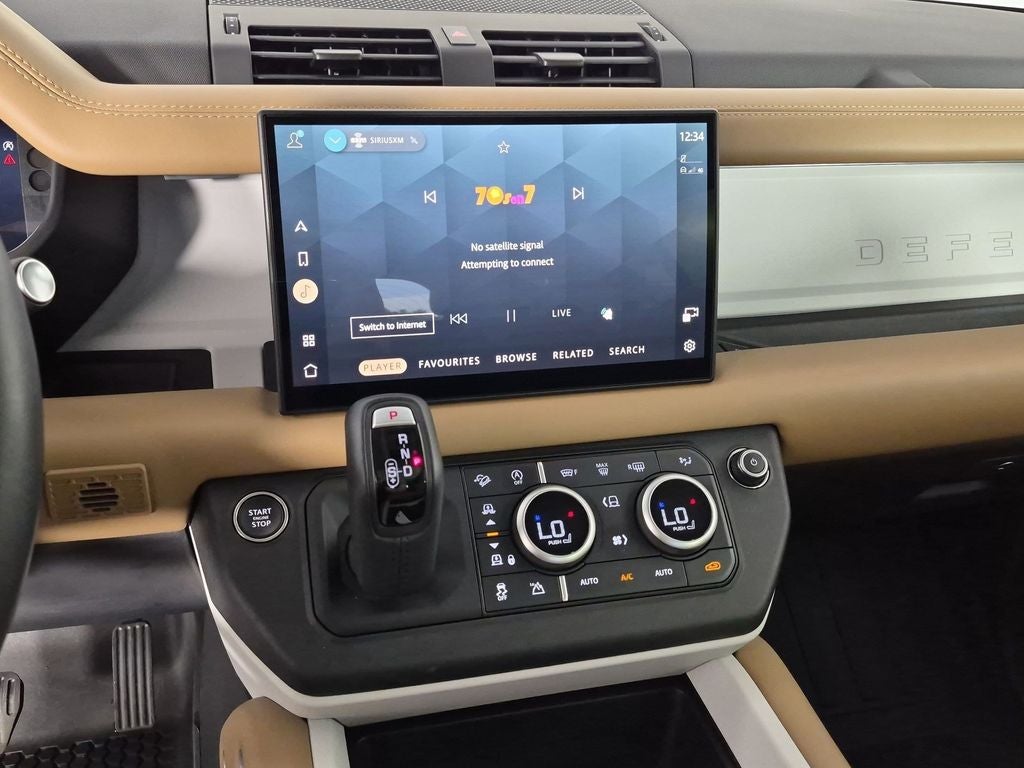 2025 Land Rover Defender 110 S