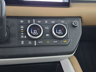 2025 Land Rover Defender 110 S