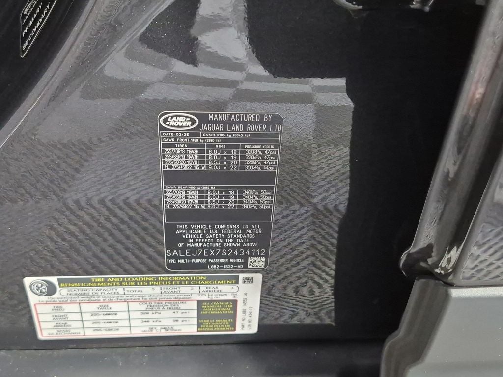 2025 Land Rover Defender 110 S