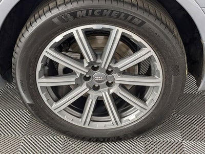 2019 Audi Q7 45 Premium