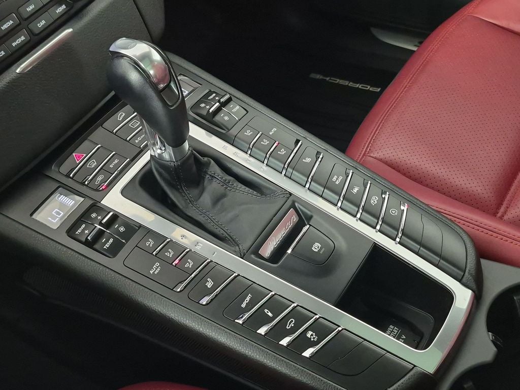 2017 Porsche Macan GTS
