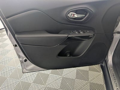 2020 Jeep Cherokee Altitude