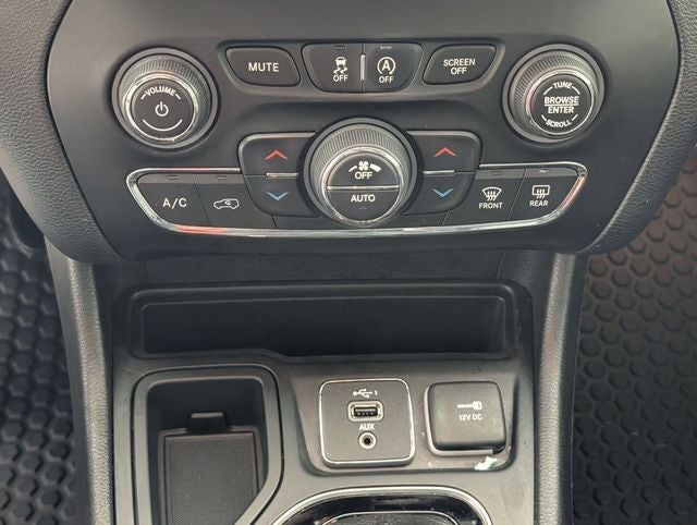 2020 Jeep Cherokee Altitude