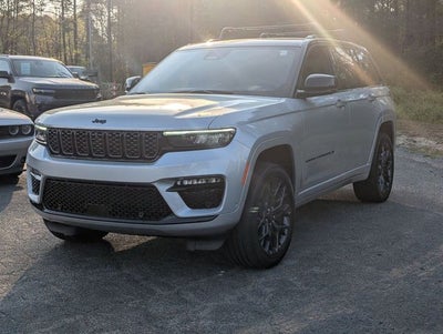 2025 Jeep Grand Cherokee Summit