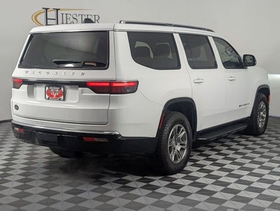 2024 Jeep Wagoneer Base