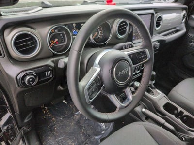 2023 Jeep Gladiator Overland