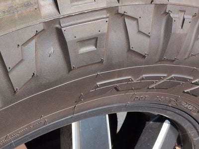 2021 Ford F-350SD Lariat DRW Black Widow