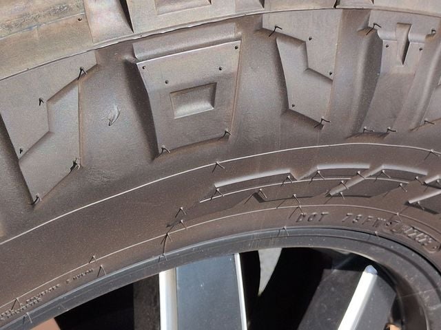 2021 Ford F-350SD Lariat DRW Black Widow