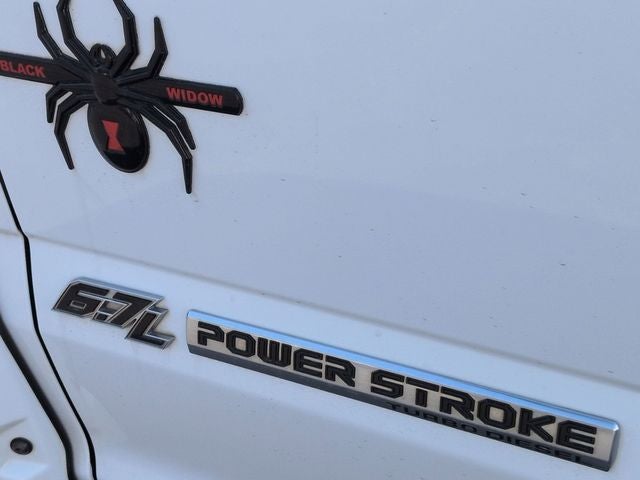 2021 Ford F-350SD Lariat DRW Black Widow