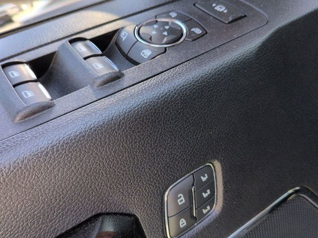 2021 Ford F-350SD Lariat DRW Black Widow