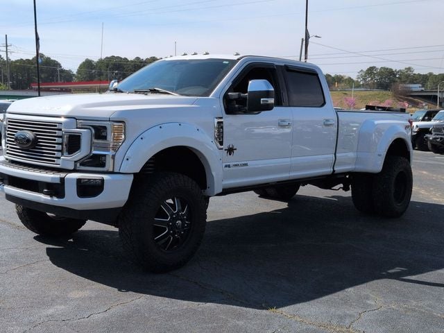 2021 Ford F-350SD Lariat DRW Black Widow