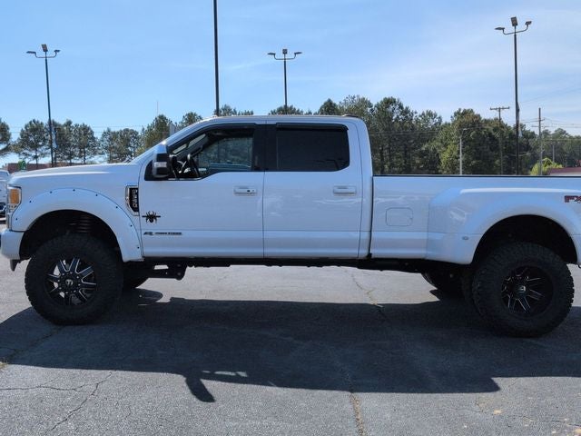 2021 Ford F-350SD Lariat DRW Black Widow