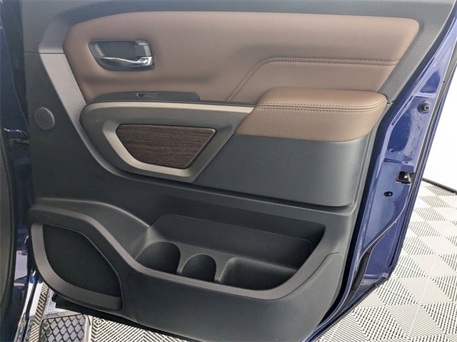 2024 Nissan Titan Platinum Reserve