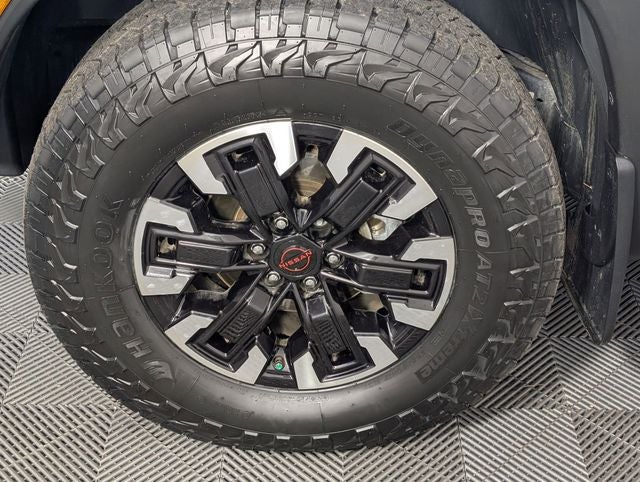 2024 Nissan Frontier PRO-4X