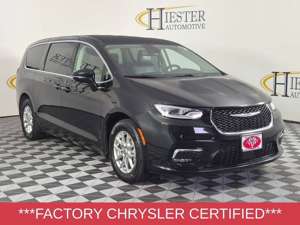 2024 Chrysler Pacifica Touring L