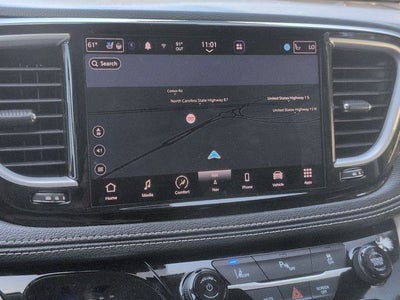 2023 Chrysler Pacifica Hybrid Limited