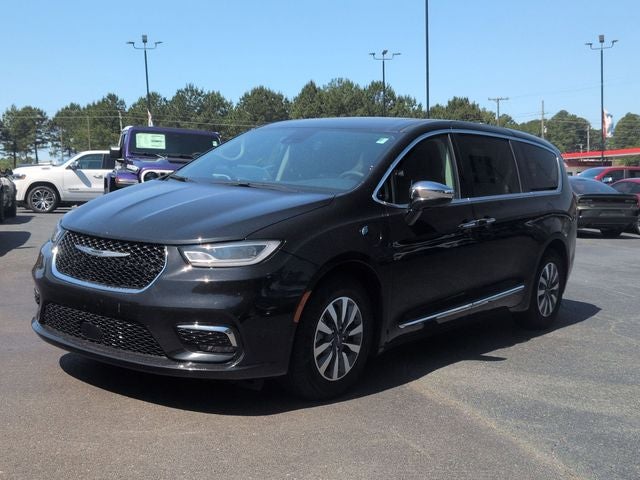 2023 Chrysler Pacifica Hybrid Limited