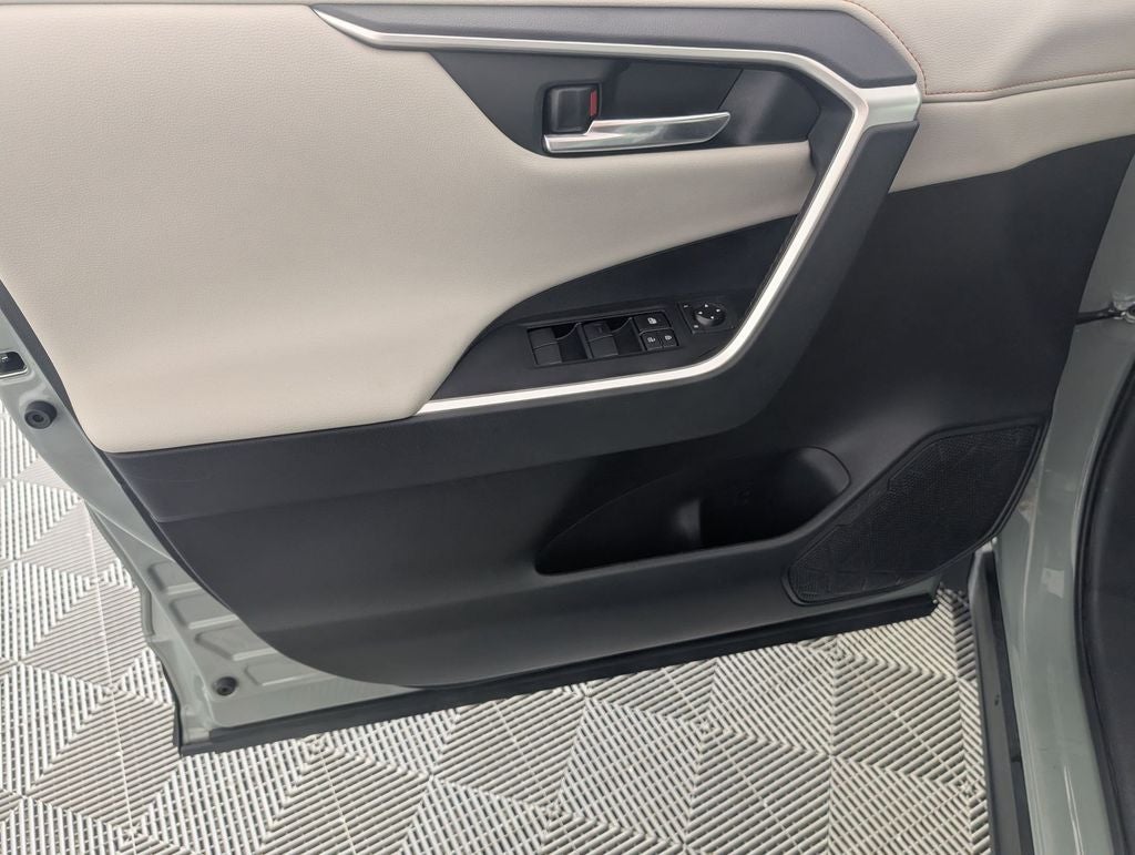 2019 Toyota RAV4 Adventure