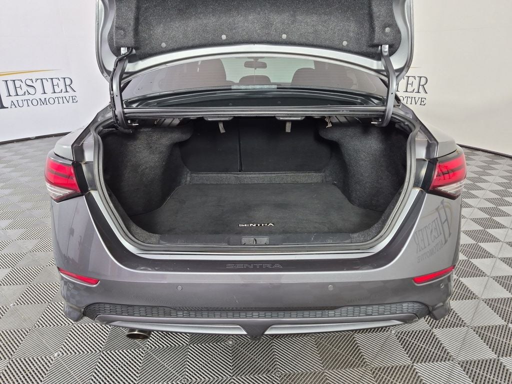 2022 Nissan Sentra SR