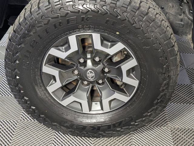 2021 Toyota Tacoma TRD Off-Road V6