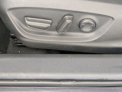 2023 Toyota Camry Hybrid LE