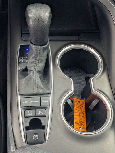 2023 Toyota Camry Hybrid LE