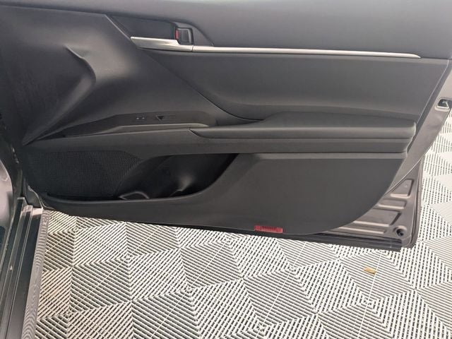 2023 Toyota Camry Hybrid LE