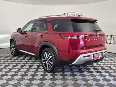 2022 Nissan Pathfinder Platinum