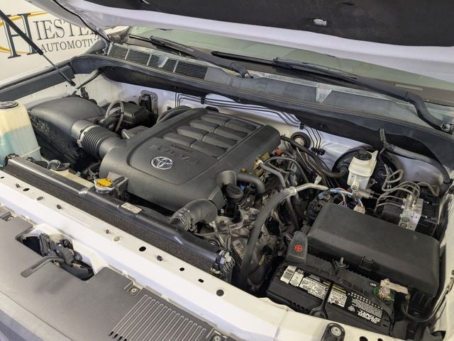 2014 Toyota Tundra SR5
