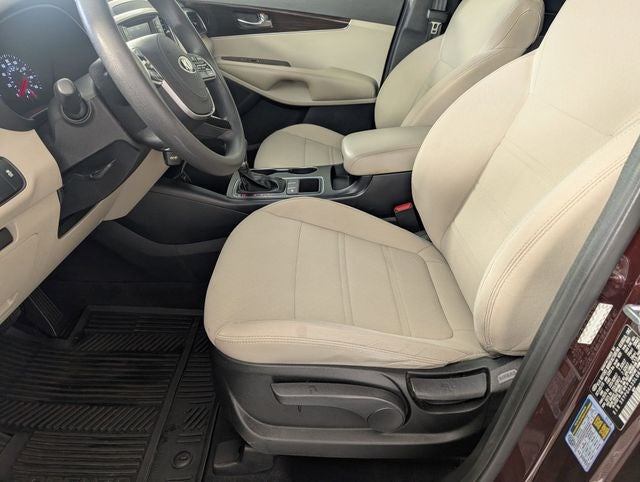 2020 Kia Sorento LX