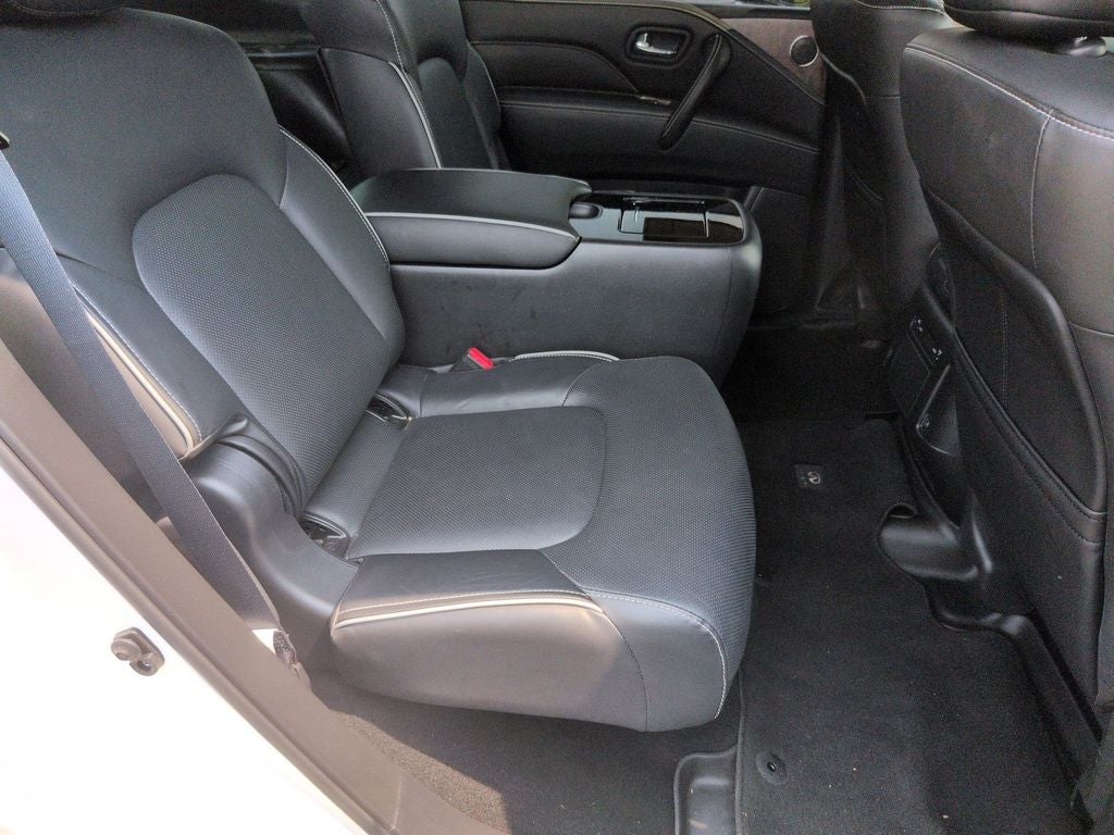 2023 INFINITI QX80 Premium Select