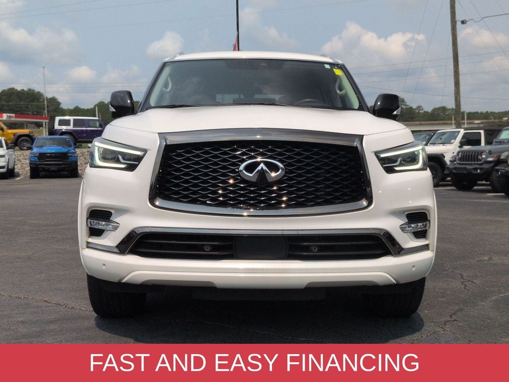 2023 INFINITI QX80 Premium Select