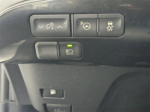 2017 Toyota Prius Four