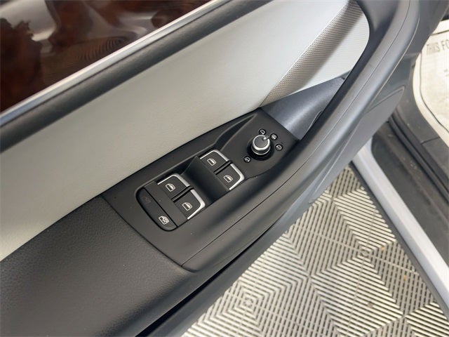 2017 Audi Q3 2.0T Premium Plus quattro