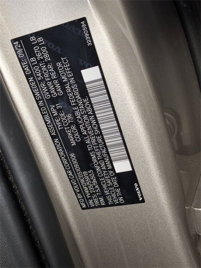 2025 Volvo XC60 B5 Plus