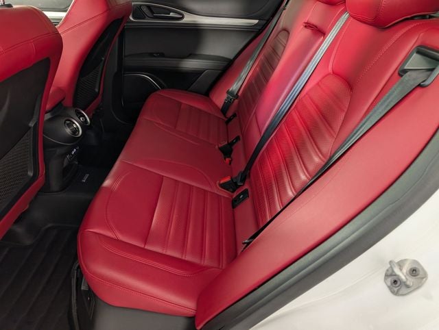 2023 Alfa Romeo Stelvio Veloce