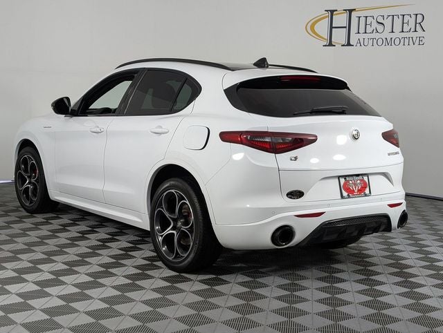 2023 Alfa Romeo Stelvio Veloce