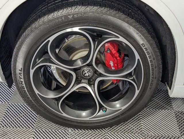 2023 Alfa Romeo Stelvio Veloce