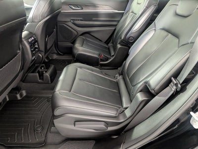 2023 Jeep Grand Cherokee L Limited 4x2