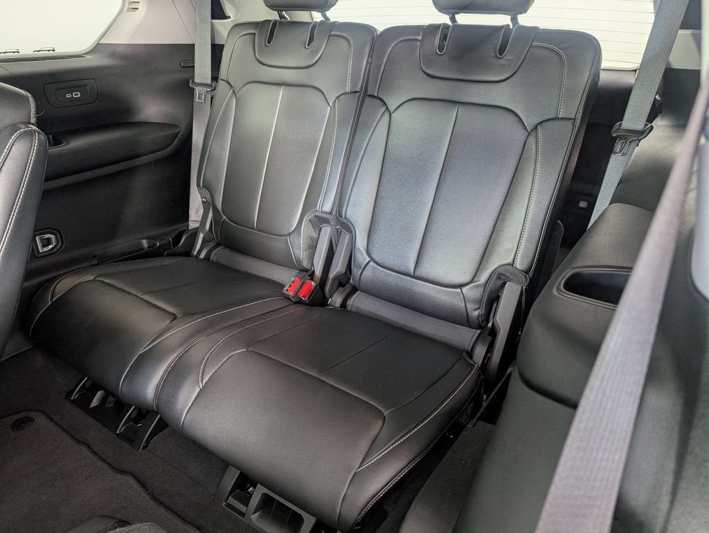 2023 Jeep Grand Cherokee L Limited 4x2