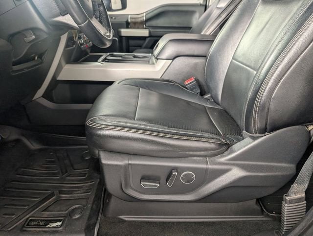 2017 Ford F-250 LARIAT