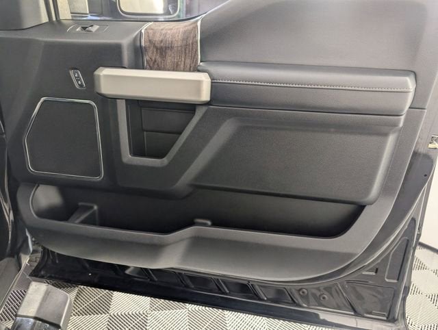 2017 Ford F-250 LARIAT