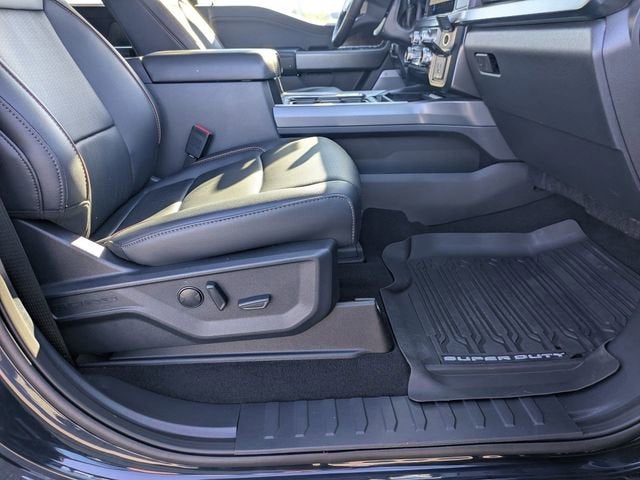 2025 Ford Super Duty F-350 DRW XL