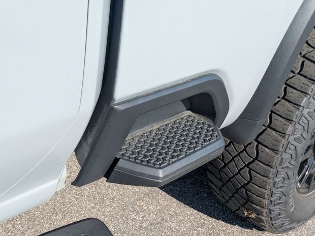 2025 Chevrolet Silverado 2500 HD ZR2