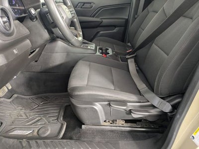 2024 Chevrolet Colorado WT