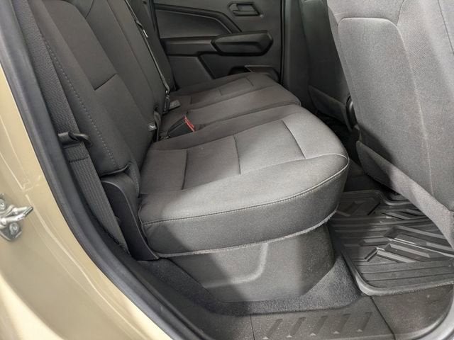 2024 Chevrolet Colorado WT