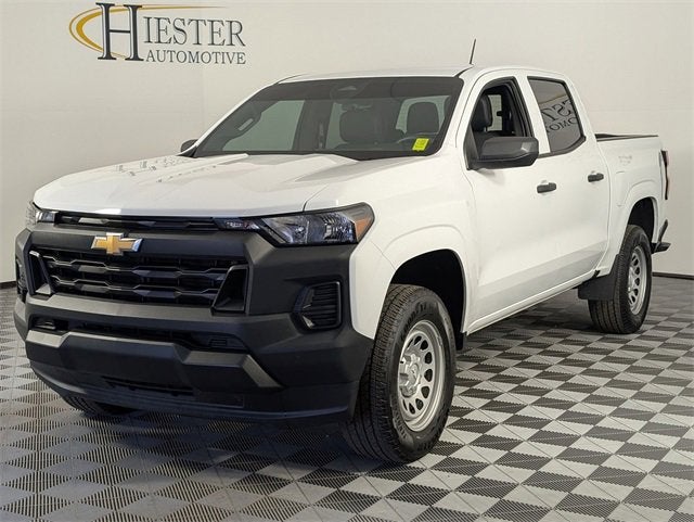 2024 Chevrolet Colorado WT