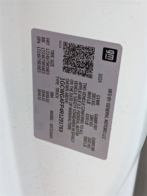 2024 Chevrolet Express Cargo 2500 WT