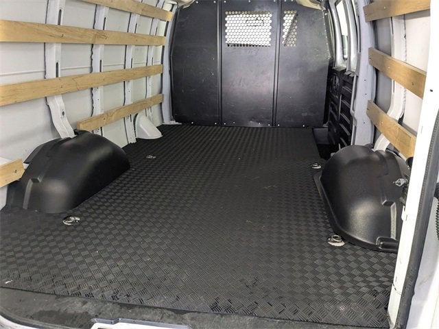 2024 Chevrolet Express Cargo 2500 WT