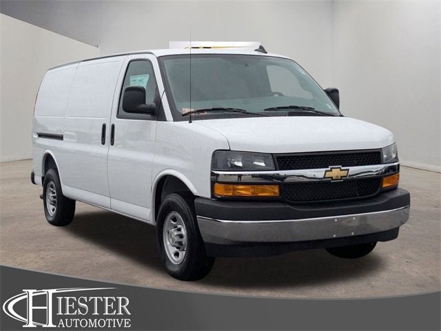 2024 Chevrolet Express Cargo 2500 WT